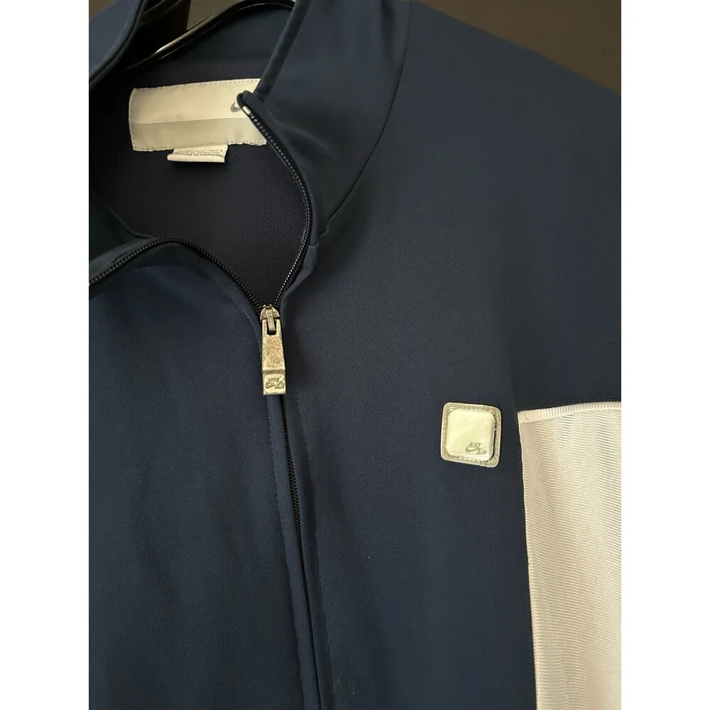 NIKE air max Vintage Sz 2 XL Lined Heavy Jacket